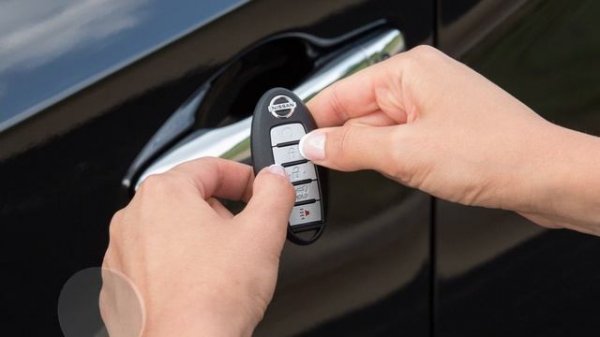 2017 Nissan Murano - Intelligent Key and Locking Functions