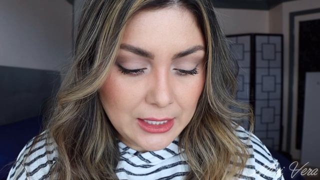 Tis the season of red lipsticks ??? | let’s find the perfect holiday red ❤️ смотреть онлайн