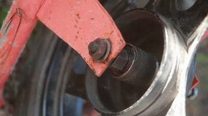 Самая долговечная строительная тачка. Тачка с колесом от скутера.