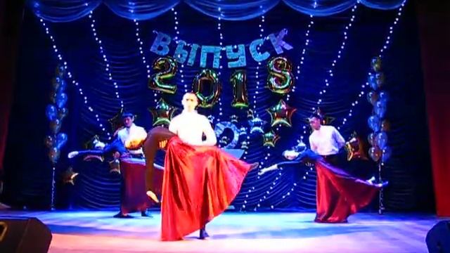 Танцевальная группа "Импульс". Танец Нотр-Дам де Пари смотреть онлайн