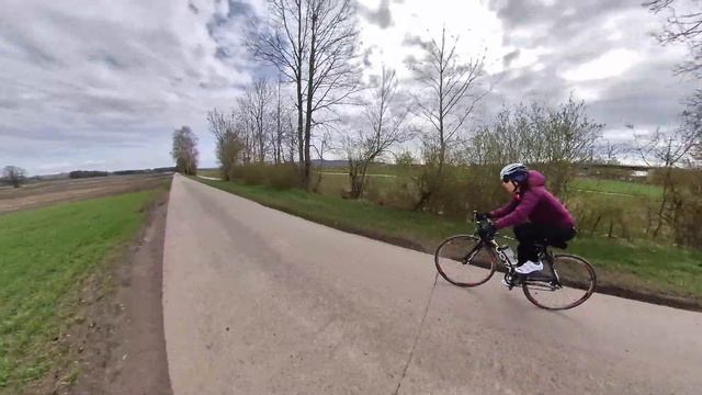 Tour du Lac de Neuchatel, Switzerland in 1min - Road Biking смотреть онлайн