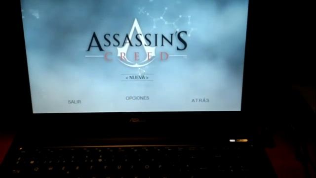 Assassins Creed en ASUS K52JT смотреть онлайн