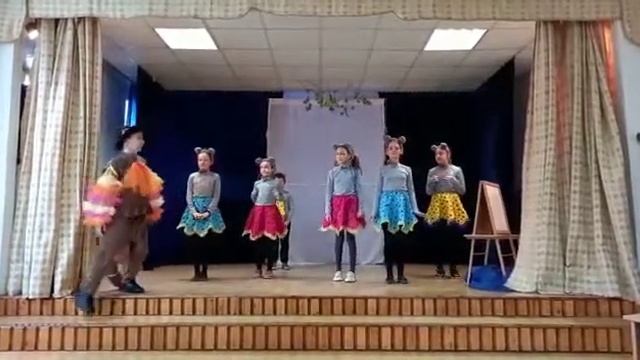 Слонёнок пошёл учиться. Пьеса-сказка Давида Самойлова. Часть 1 смотреть онлайн