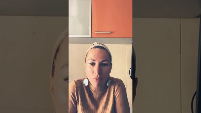 Утро с Зоей Б. Обесценивание, проекты и декартовы координаты. Свобода или убеждения. смотреть онлайн