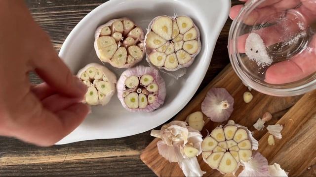 ВСЕ В ШОКЕ, как я готовлю ЧЕСНОК! Чеснок в ДУХОВКЕ | garlic in the oven смотреть онлайн