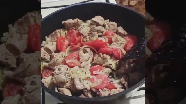Густой суп с фасолью и мясом