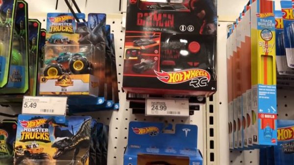 Walk & Talk episode 1: Arcade 1up the good and the bad