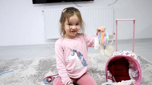 BUĞLEM OKULLAR TATİL OLUNCA BEBEK BAKICISI OLDU смотреть онлайн