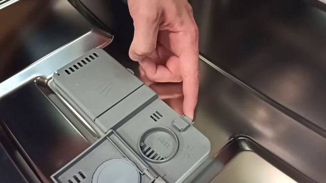 Dishwasher GORENJE DW30 - Soap dispenser operation смотреть онлайн