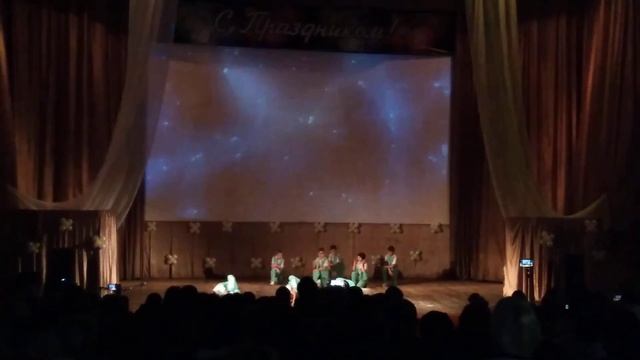 Брейк-данс " Ма ма ма, ма ма Мария ма,ма ма ма..." смотреть онлайн