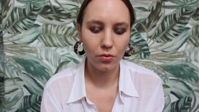 СТОИТ ЛИ ПОКУПАТЬ VICTORIA BECKHAM BEAUTY?