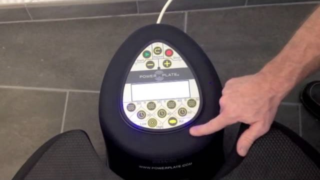 POWER PLATE pro5 HP Product Tour смотреть онлайн