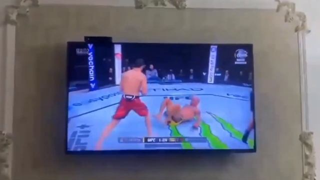 Реакция фанатов на бой МАХАЧЕВ vs ОЛИВЕЙРА смотреть онлайн