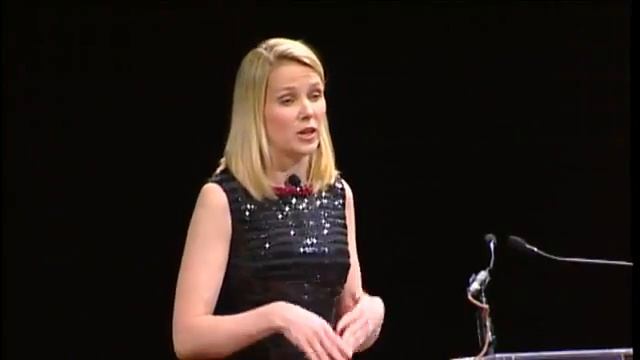Yahoo! CEO Marissa Mayer Opening Speech | TechCrunch 2012 Crunchies Highlights смотреть онлайн
