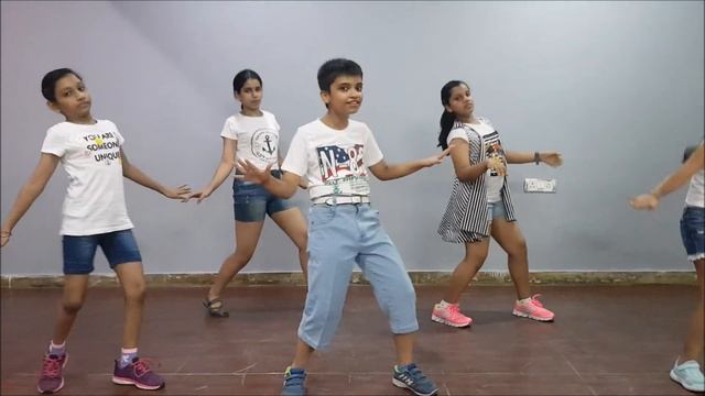 TAKI TAKI | SWAYFORDANCE | DJ SNAKE , SELENA GOMEZ , OZUNA ,CARDI B | KIDS BATCH