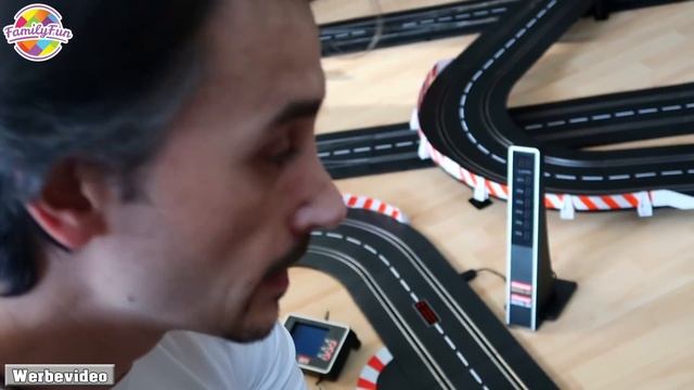 CARRERA DIGITAL 132 - 17 Meter Rennbahn Im Wohnzimmer - Slot Car Racing | Family Fun