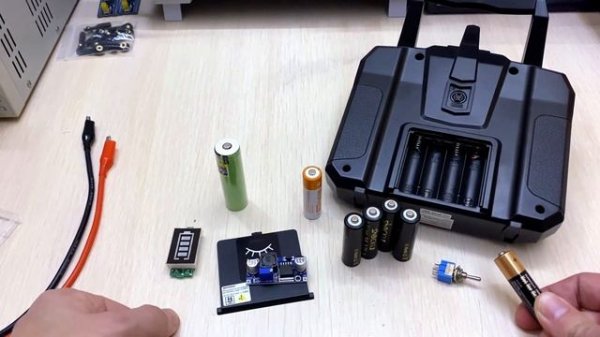 FlySky FS-i6 на Li-ion аккумуляторах размера AA