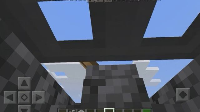 Как сделать дом размером в 1 блок на телефоне в Майнкрафт