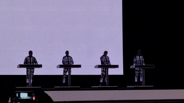 Kraftwerk  - Autobahn Live@Veszprém Gyárkert 09.08.2023.
