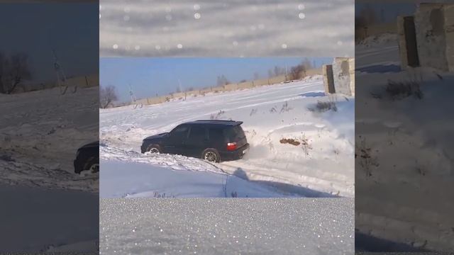 Покатушки по бездорожью Mazda tribute против Subaru forester, Subaru outback смотреть онлайн