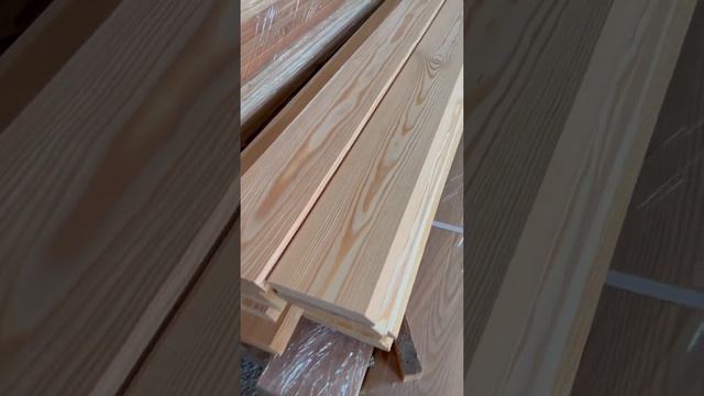 Планкен скошенный из лиственницы сорт Экстра 20x140 смотреть онлайн