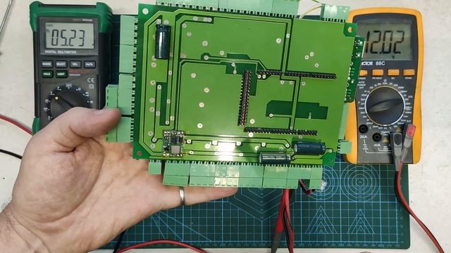 PAX-D200 Нехватка питания смотреть онлайн