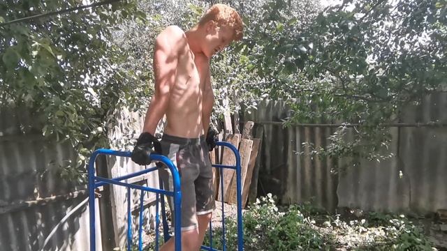 ЛИЧНЫЙ РЕКОРД НА БРУСЬЯХ #БРУСЬЯ смотреть онлайн