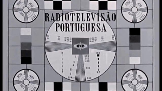 Josephine Baker e a Orquestra Ligeira da E.N. (Tavares Belo) - Paris Mes Amours (Bruno Coquatrix) смотреть онлайн