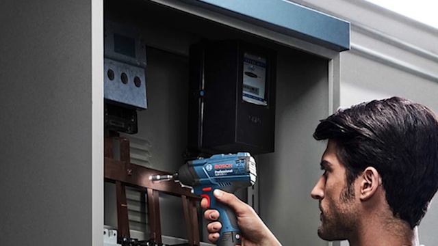 Гайковёрт BOSCH GDR 120-LI (ударный)