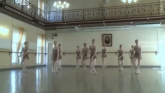 SPOTLIGHT: Maria Khoreva - Vaganova Ballet Academy Graduation Exam 2018 (professor Ludmila Kovaleva смотреть онлайн
