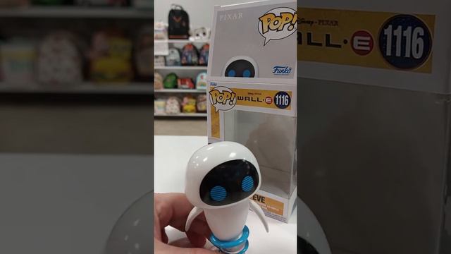 Unboxing The Wall-e flying eve Funko From The Movie Shack смотреть онлайн