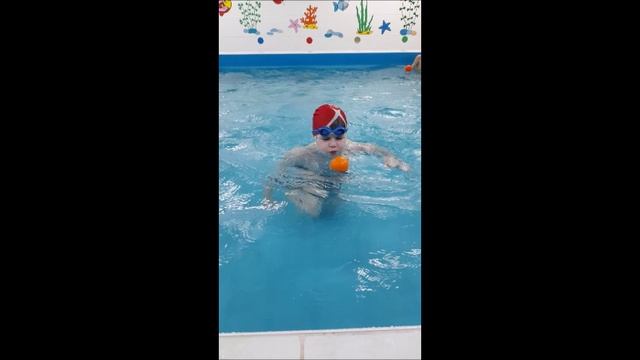 Бассейн смотреть онлайн