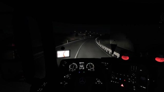 [G29] ETS2 (4K 60FPS) | MERCEDES ACTROS MP4 1858 | ALBACETE ?? - SEVILLA ?? | NIGHT DRIVE смотреть онлайн