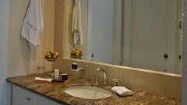 Luxurious Apartment 2 Bdr. 2 Bath - Hotel in Quito, Ecuador смотреть онлайн