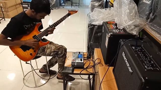 Mooer GE 200 Multi Effects Processor Tone Check (Golden Music Company) смотреть онлайн