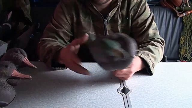 Утиные чучела // Какие чучела выбрать для охоты на уток смотреть онлайн