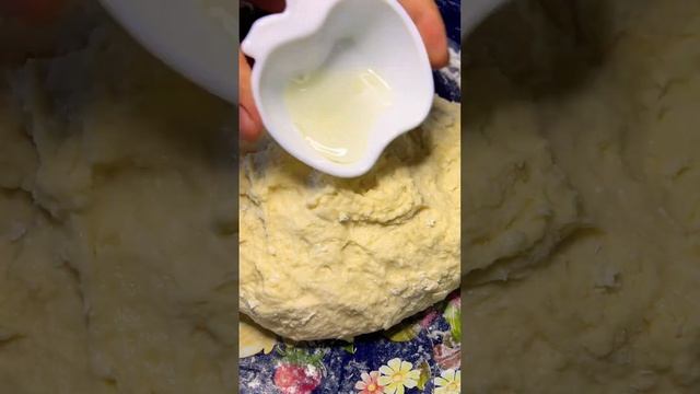 Воздушные пышки на кефире за 10 минут ?Просто и очень вкусно☺️ смотреть онлайн