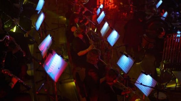 SYNTHONY - 'Sandstorm' Darude (LIVE - Auckland Town Hall - The OG)