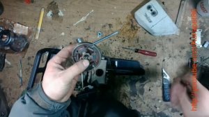 Замена привода маслонасоса Stihl MS180 (червячная передача)