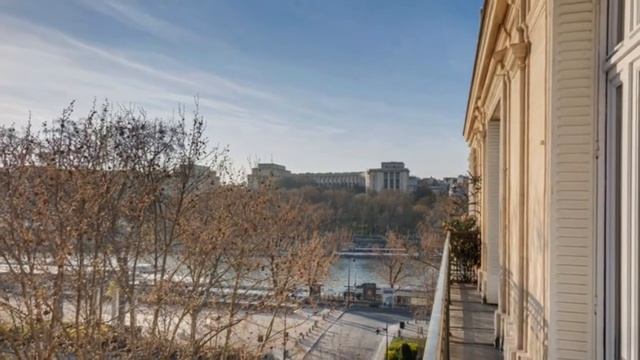 Appartement vue Tour Eiffel, Paris 7ème, PO4-1451 смотреть онлайн