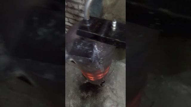 Печь на отработанном масле с наддувом смотреть онлайн