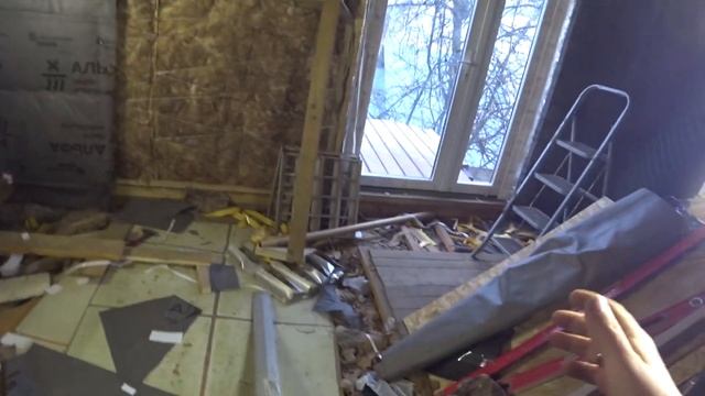 Пароизолция фронтонов - проклеиваем стыки и прилегания. смотреть онлайн