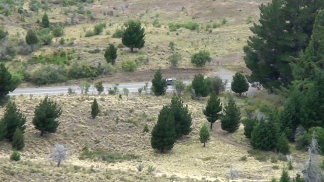 Peugeot 505 Subiendo hacia el Parque Nacional Los Alerces смотреть онлайн