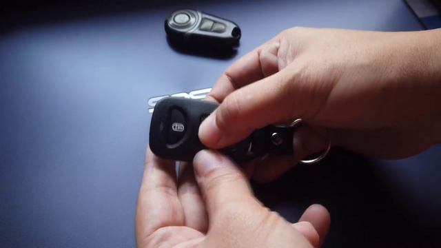 How to CLONE/DUPLICATE a Car Key Remote | Easy steps Shopee Review смотреть онлайн