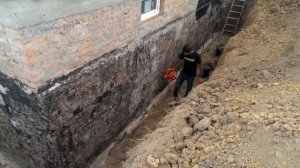 Подготовка покрытия фундамента к гидроизоляции