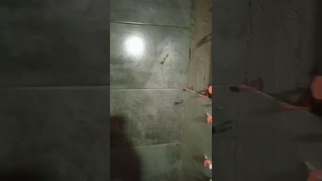 как быстро ложу плитку ?сегодня второй день, смотреть онлайн