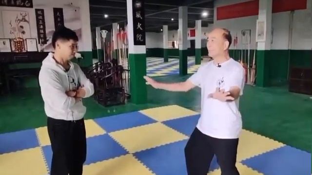 Эксклюзив ! Минхэ Цюань Ю Шифу специфическое дыхание в школе. смотреть онлайн