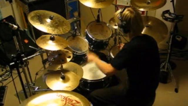 Drum solo! смотреть онлайн
