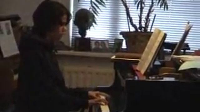 Fabian speelt S.Heller смотреть онлайн