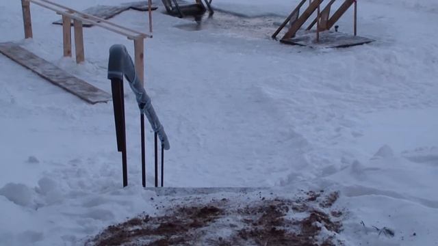 Иваново.Подготовка к водным крещенским процедурам. смотреть онлайн